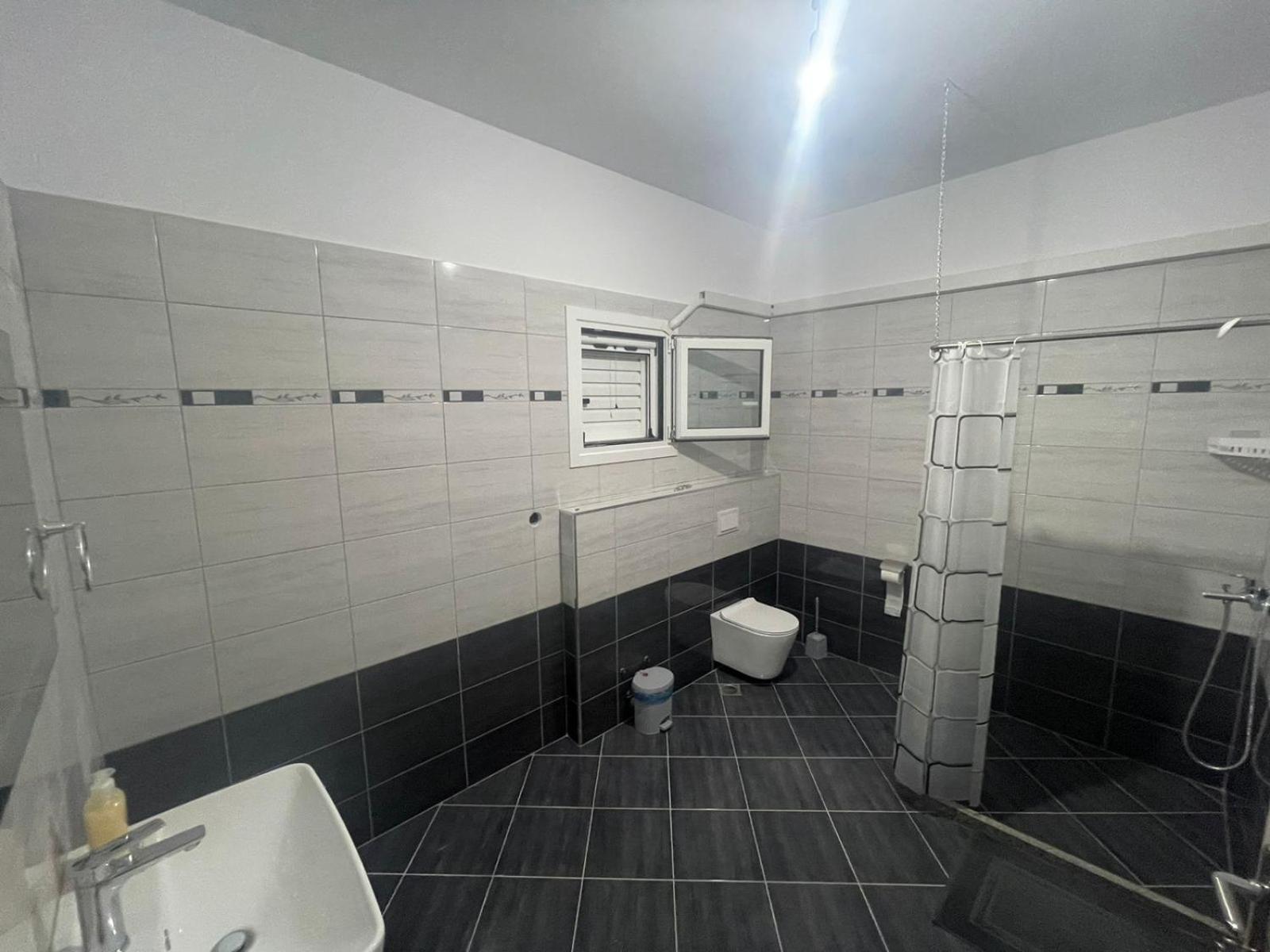 Vanesa Rooms Sarandë Buitenkant foto